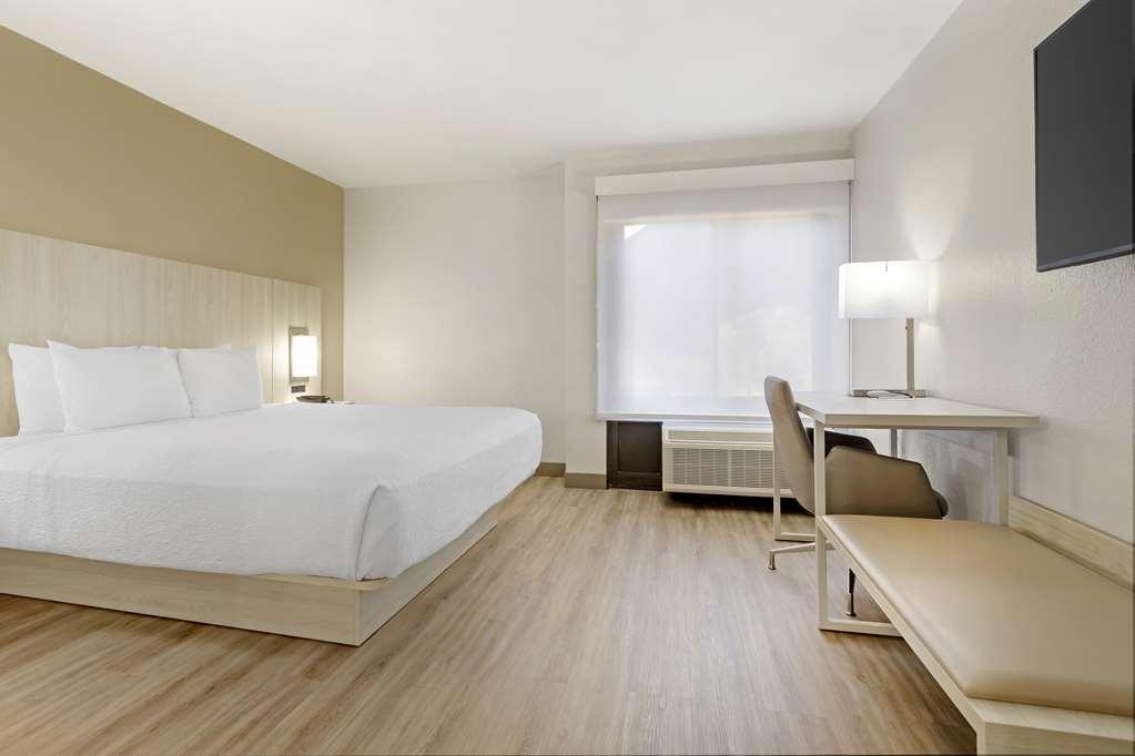 Best Western Plus Sugar Land/Stafford Номер фото